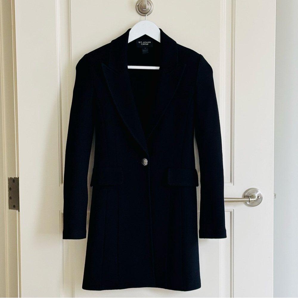 St. John Caviar Black Wool Coat, Tailored, Collared, Silver Button, Size US2